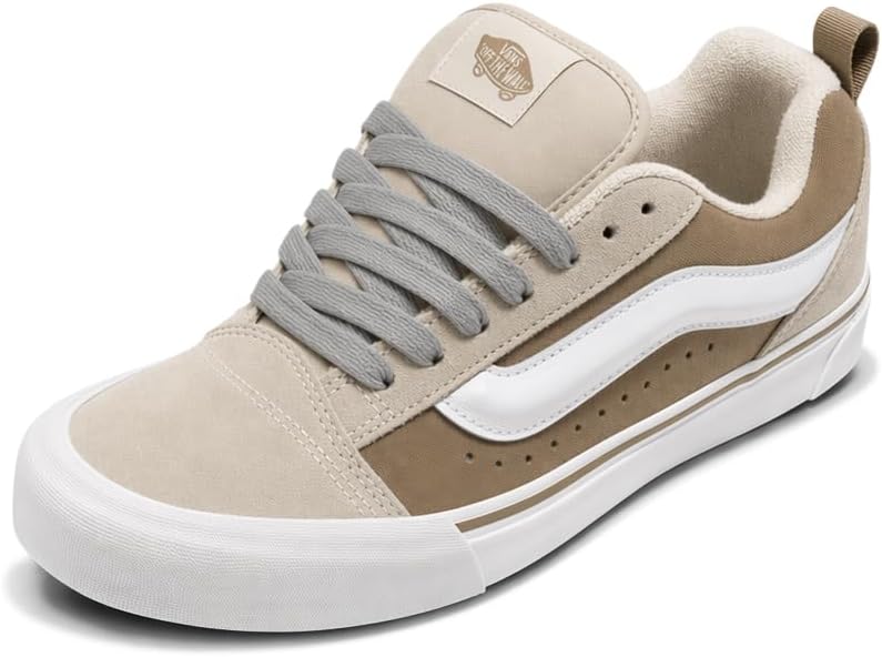 Vans Unisex Adult Knu Skool Shoe - '90s Retro Puffy Low-Top Fashion Sneakers for Men & Women