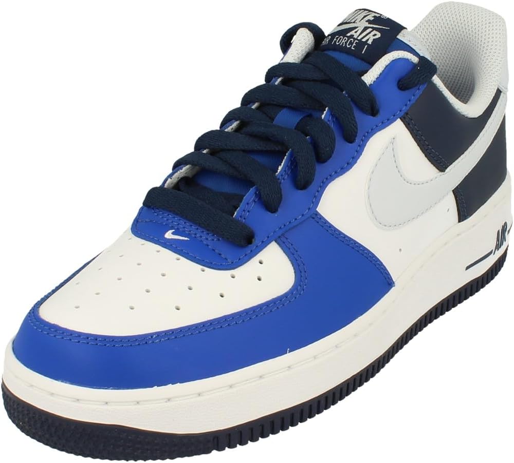 Nike Men's Air Force 1 '07 Sneaker