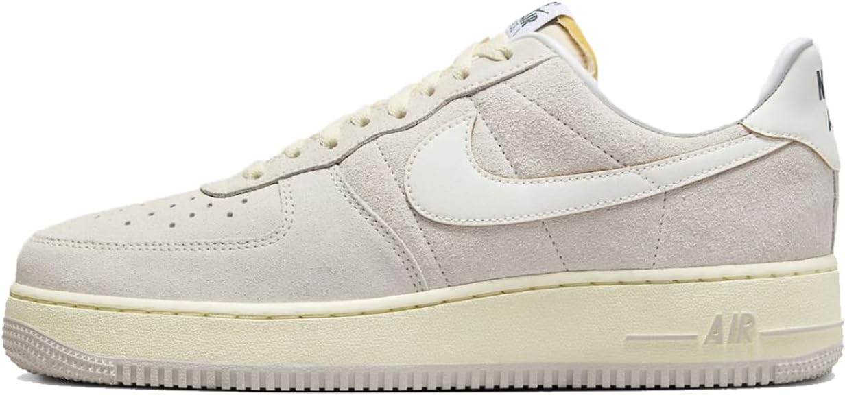 Nike Men's Air Force 1 '07 Sneaker