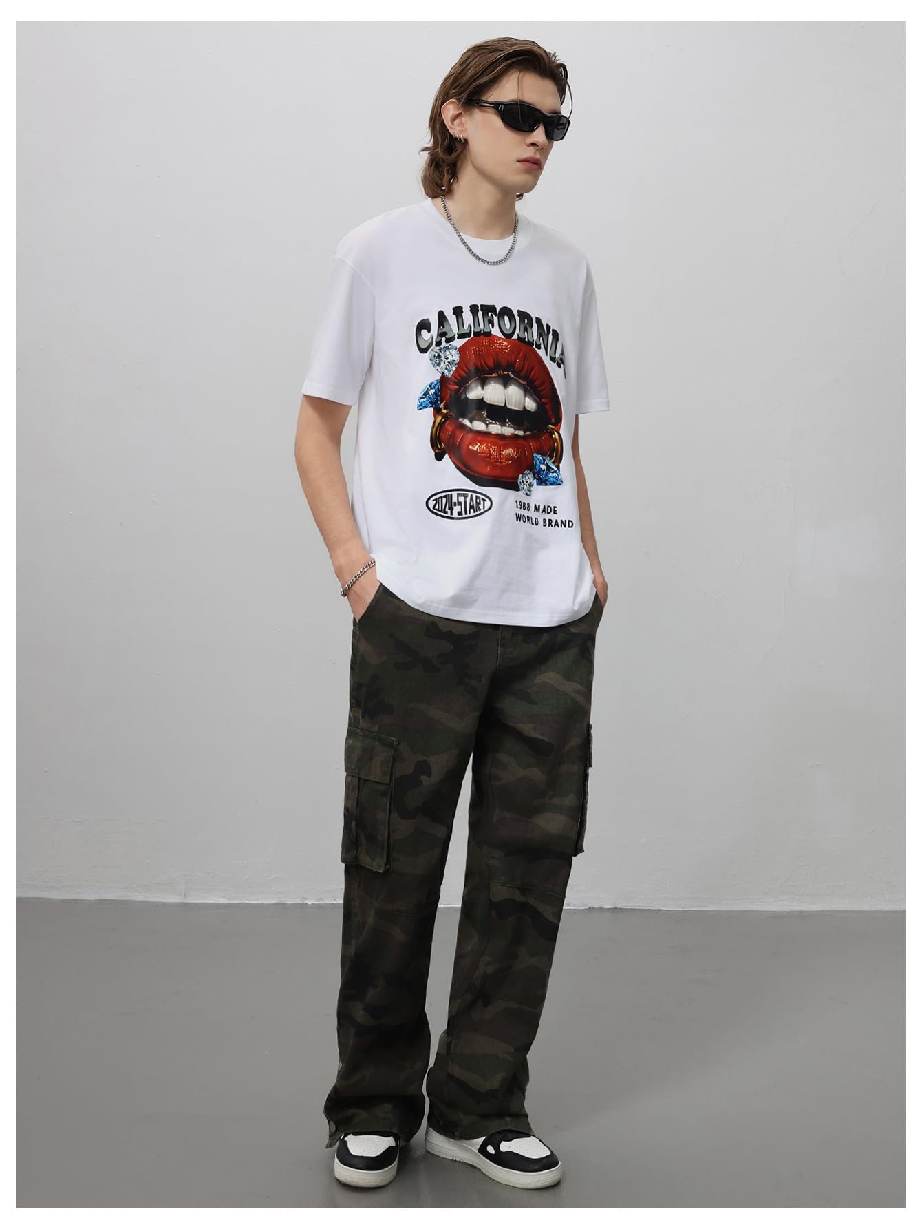 WDIRARA Men's Lip Graphic Tee Shirt Vintage Hip Hop Y2k Streetwear Top