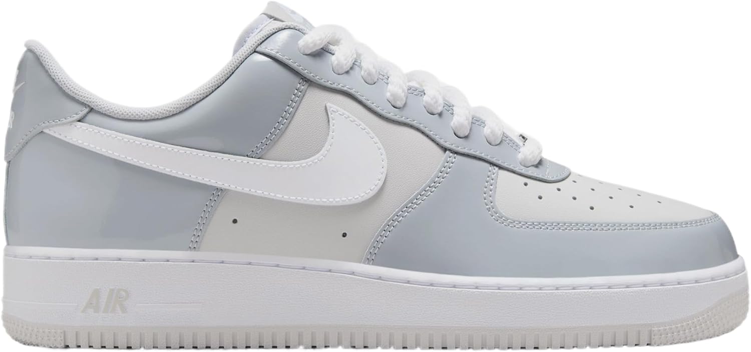 Nike Men's Air Force 1 '07 Sneaker