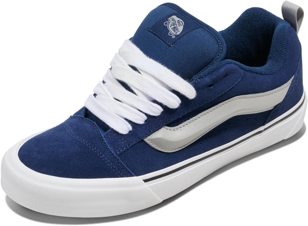 Vans Unisex Adult Knu Skool Shoe - '90s Retro Puffy Low-Top Fashion Sneakers for Men & Women