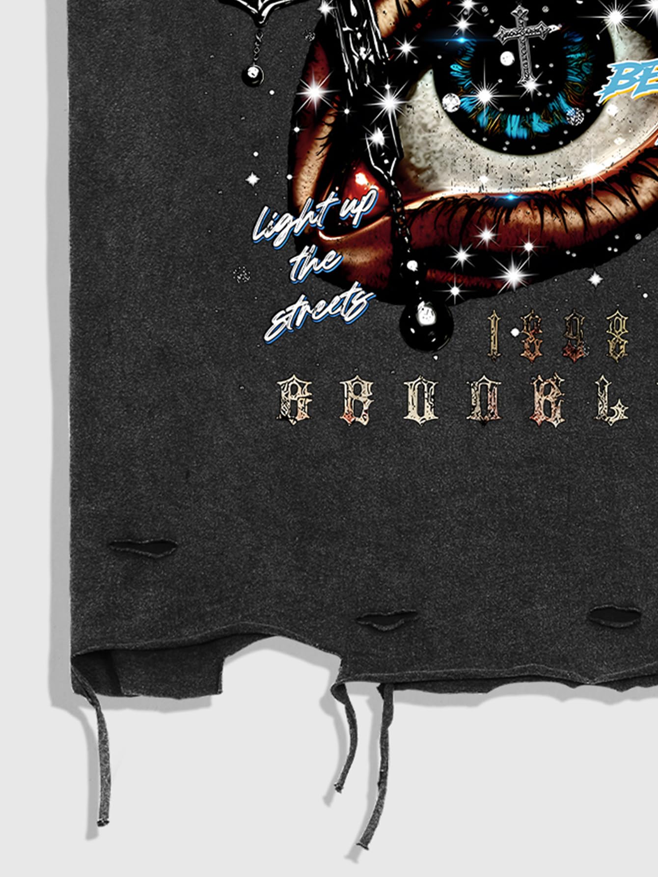 Verdusa Men's Graphic Tees Y2k Grunge Distressed Tee Summer Shirt Sreetwear