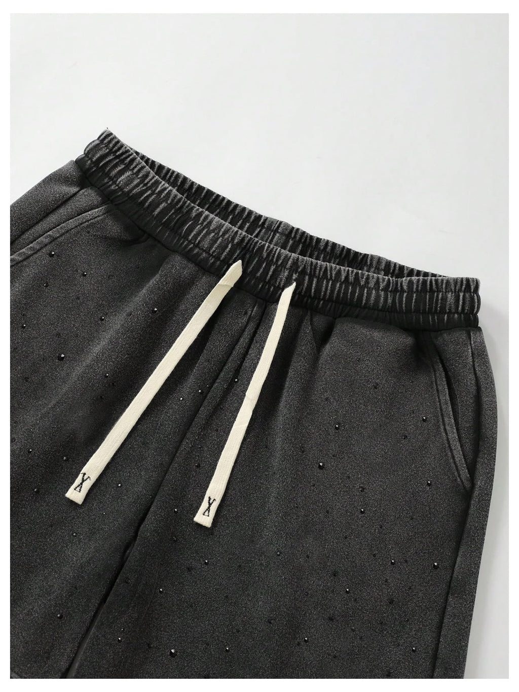 VIPWOLF Men's Star Graphic Y2k Shorts Distressed Track Shorts Streetwear
